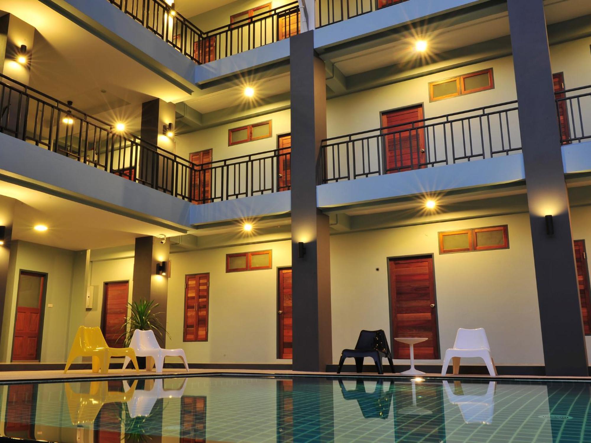 Ruk Cozy Hotel Khao Lak Exterior foto